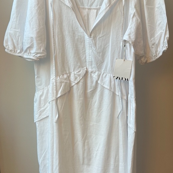 NWT White Zara Dress - Size Medium 100% cotton - Picture 2 of 7